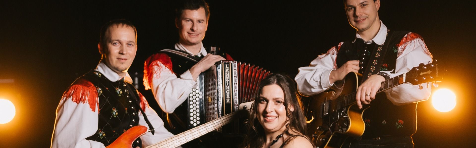 Header image for Ansambel Meh Ekspres